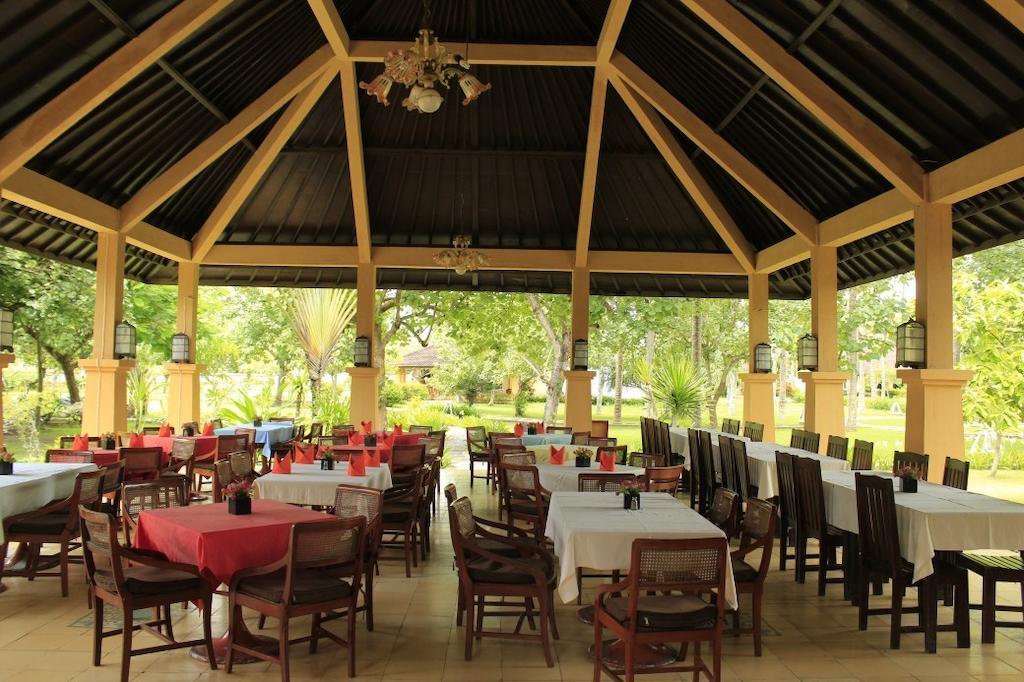 Tastura Beach Hotel Kuta (Lombok) Exterior foto
